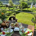Feriensuiten Deluxe Lägenhet Weissensee